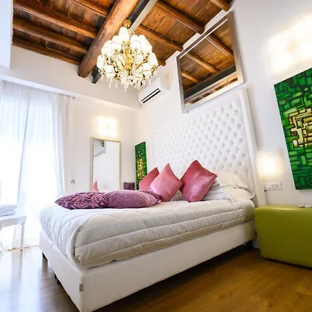 Domus Spagna Frattina 4*