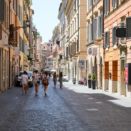 Domus Spagna Frattina Casa de hóspedes 3*