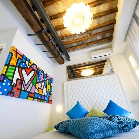 Domus Spagna Frattina Vendégház 4*