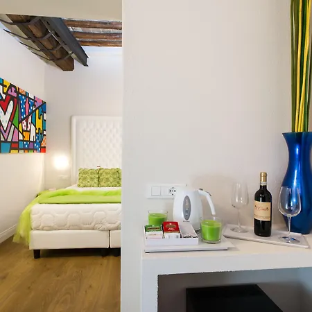 Domus Spagna Frattina Vendégház Róma