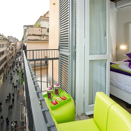 Domus Spagna Frattina Vendégház Róma