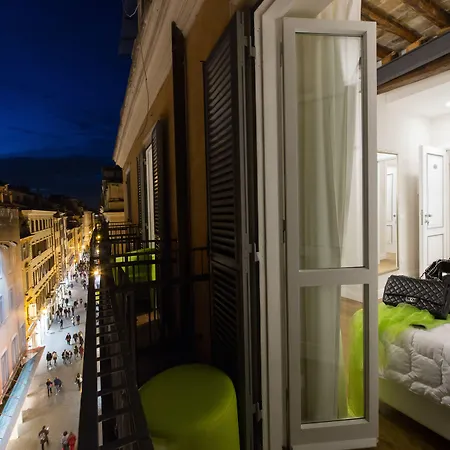 Domus Spagna Frattina Vendégház