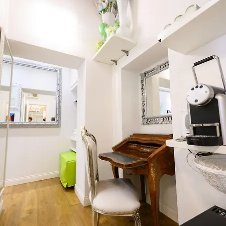 Vendégház Domus Spagna Frattina