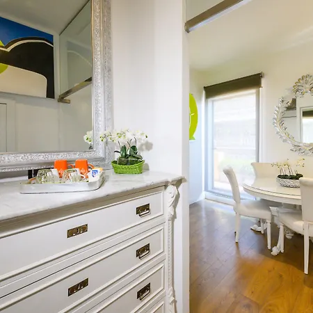 Domus Spagna Frattina Vendégház Róma