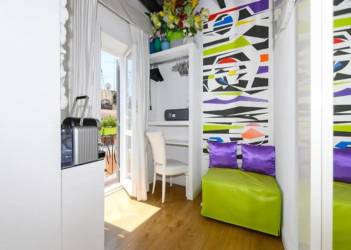 Domus Spagna Frattina 4*