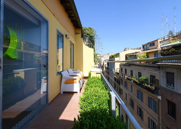 Domus Spagna Frattina 4*