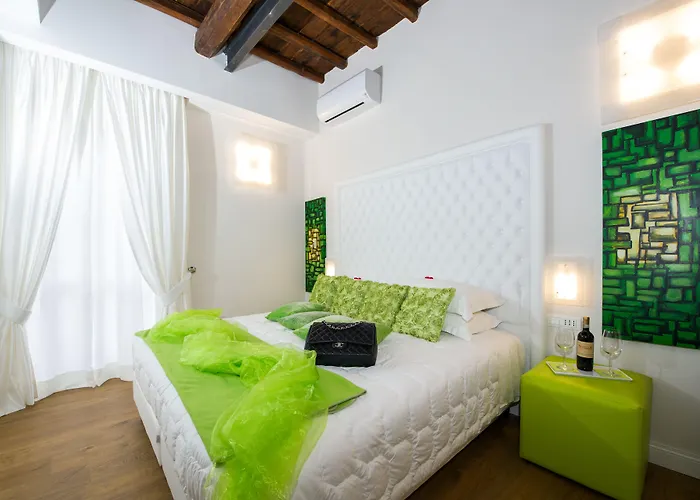 Guest house Domus Spagna Frattina 4*