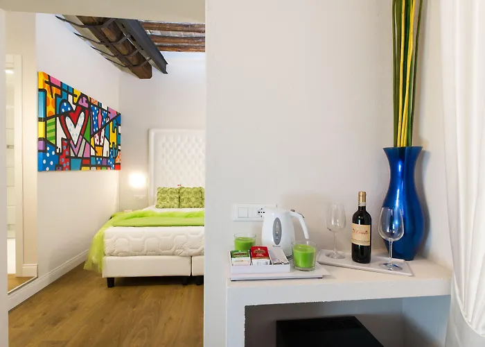 Domus Spagna Frattina Guest house Rome