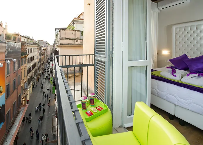 Domus Spagna Frattina Guest house Rome