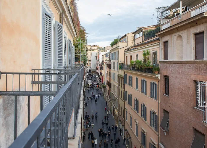 Domus Spagna Frattina 4*