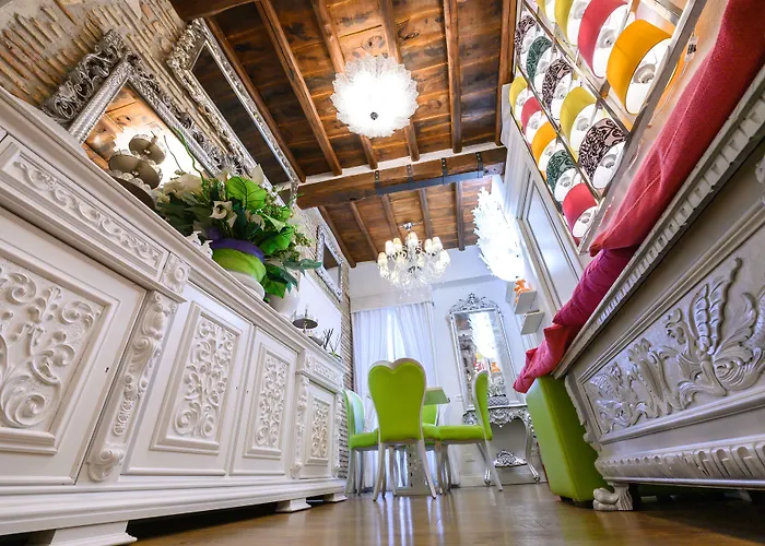 Domus Spagna Frattina 4* Rome